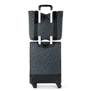 On The Go 21" Spinner Luggage Bundle